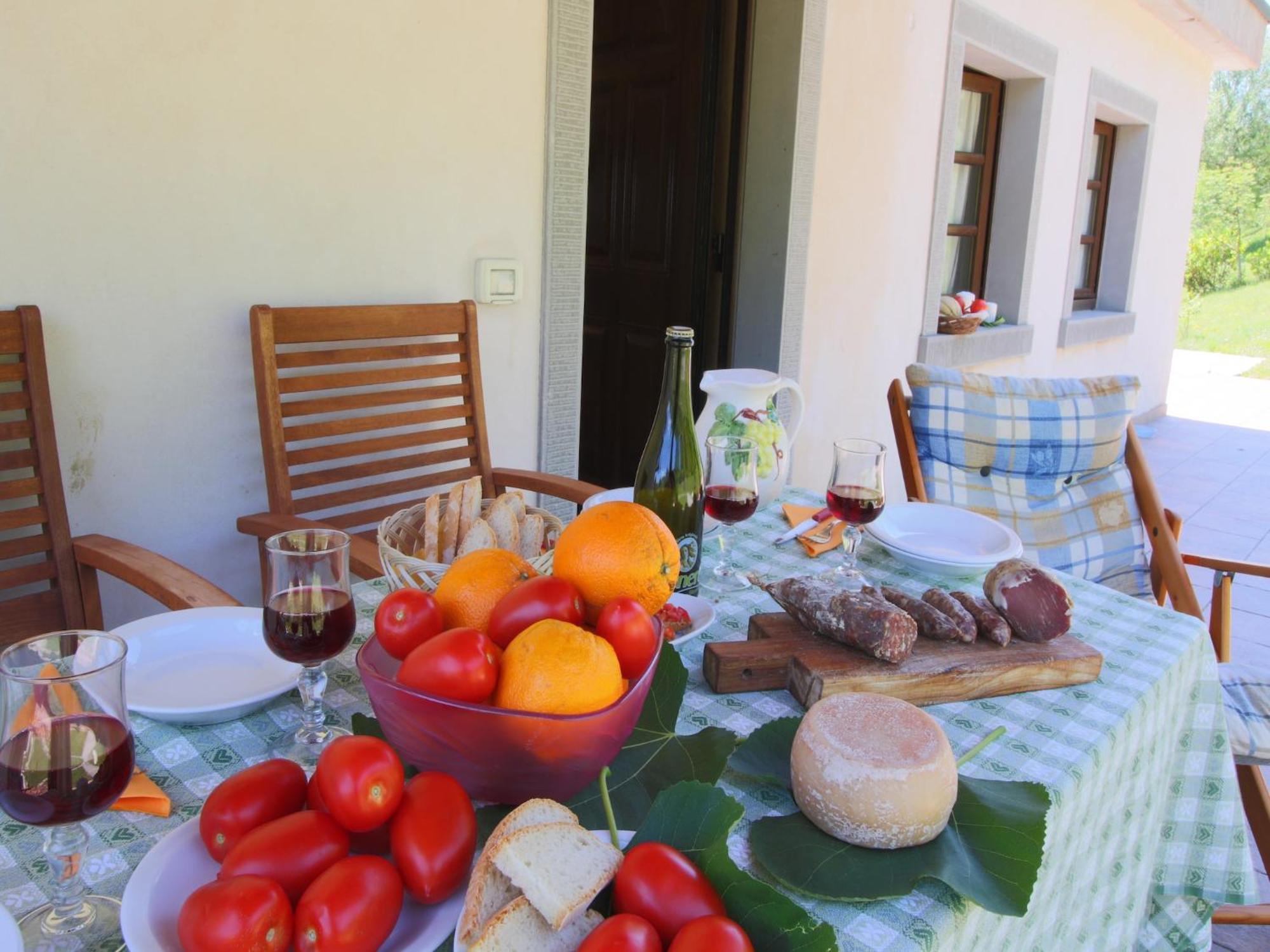 Vila Farmhouse In Apecchio With Swimming Pool Terrace Garden Exteriér fotografie
